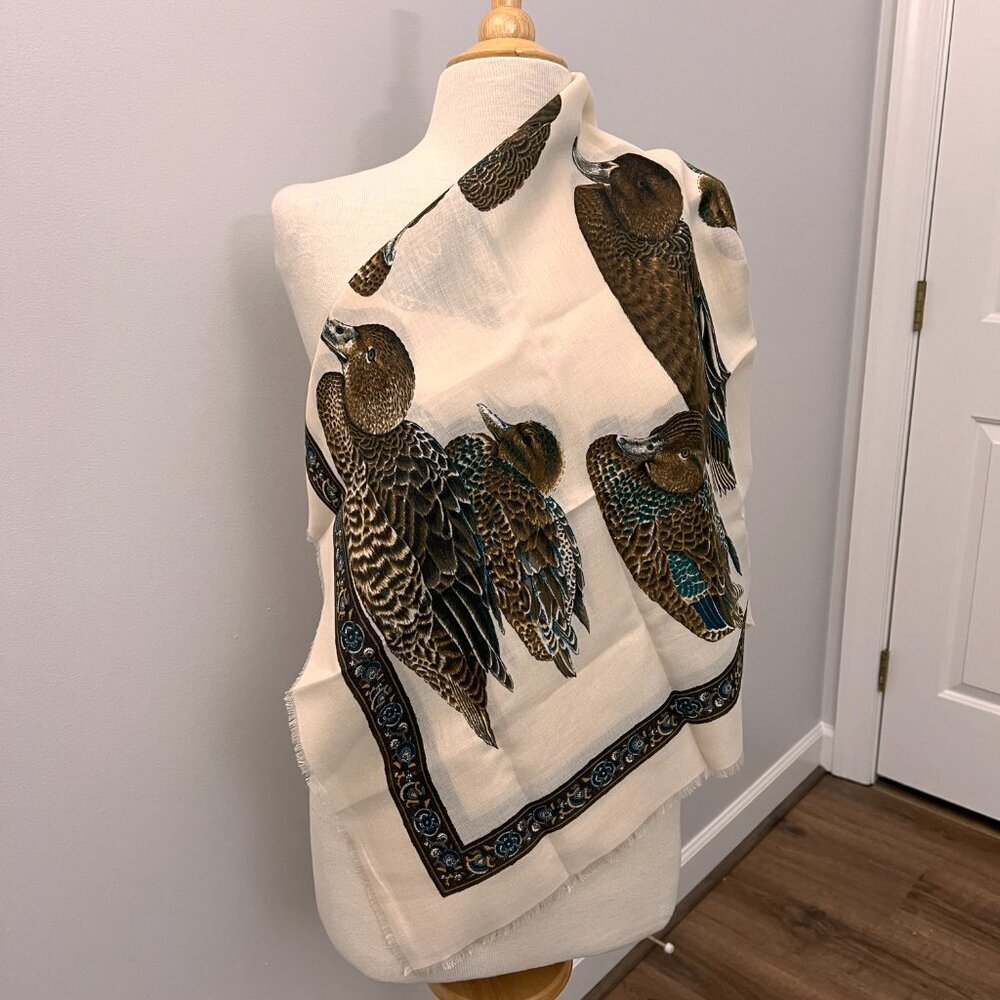 NEW Art of the Scarf Water Fowl Duck Square Fringed Ivory 46" Made in Italy - Picture 11 of 12